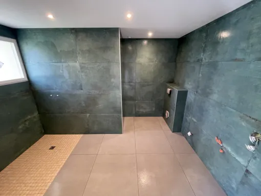 Remplacement du carrelage d'une salle de bain dans une maison à Tartas, Dax, Delmon Daniel