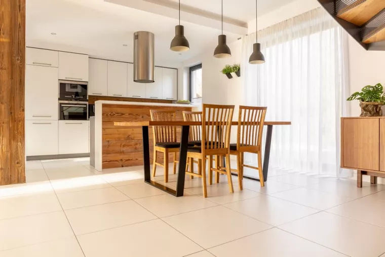 À qui s'adresser pour carreler une salle à manger ?, Dax, Delmon Daniel