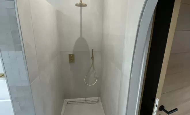 Pose de carrelage de salle de bain, Saint Martin de Hinx, Delmon Daniel
