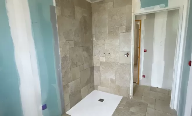 Pose de carrelage de salle de bain, Vielle-Saint-Girons, Delmon Daniel